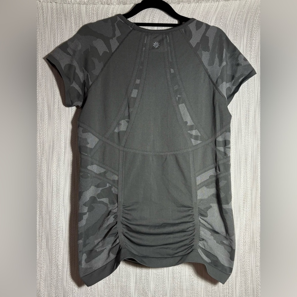 Athleta Charcoal Camo Short Sleeve Tee - Picture 2 of 3